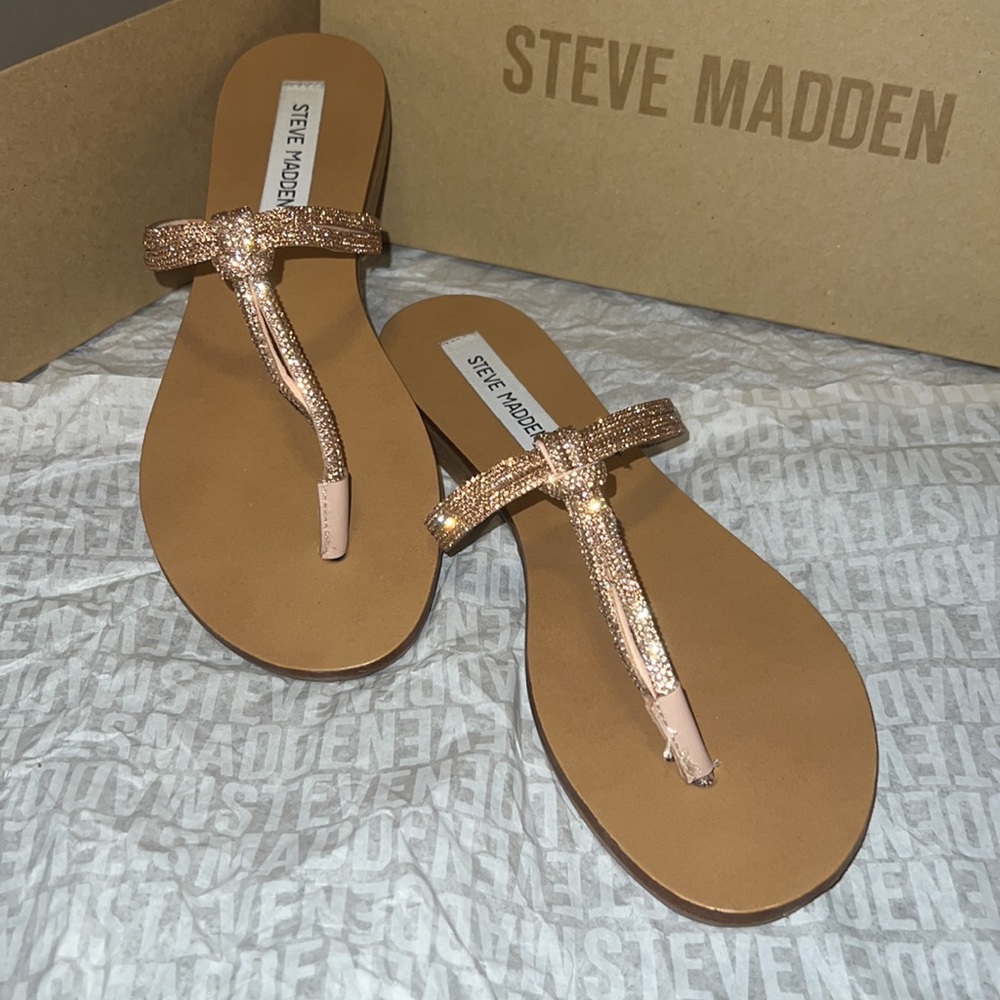 Steve Madden savory rose gold flat sandal